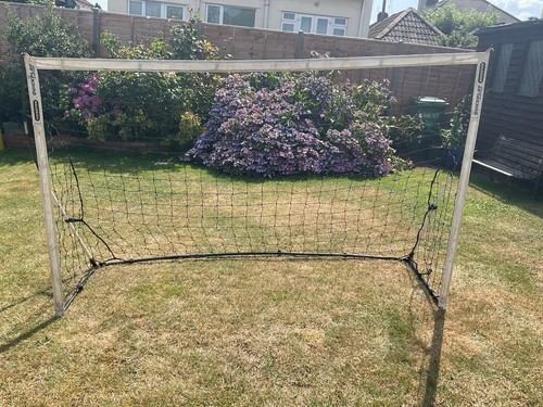 Quick play kickster goal - play,